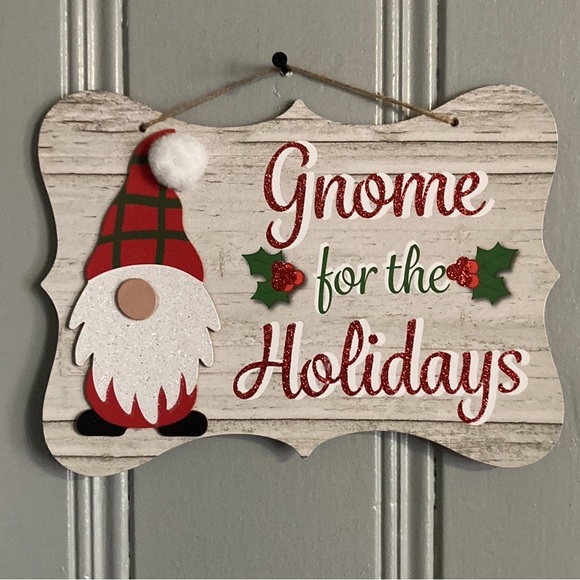 NWT Adorable Wooden Glittered Gnome for the Holidays Decoration Sign - Picture 11 of 16
